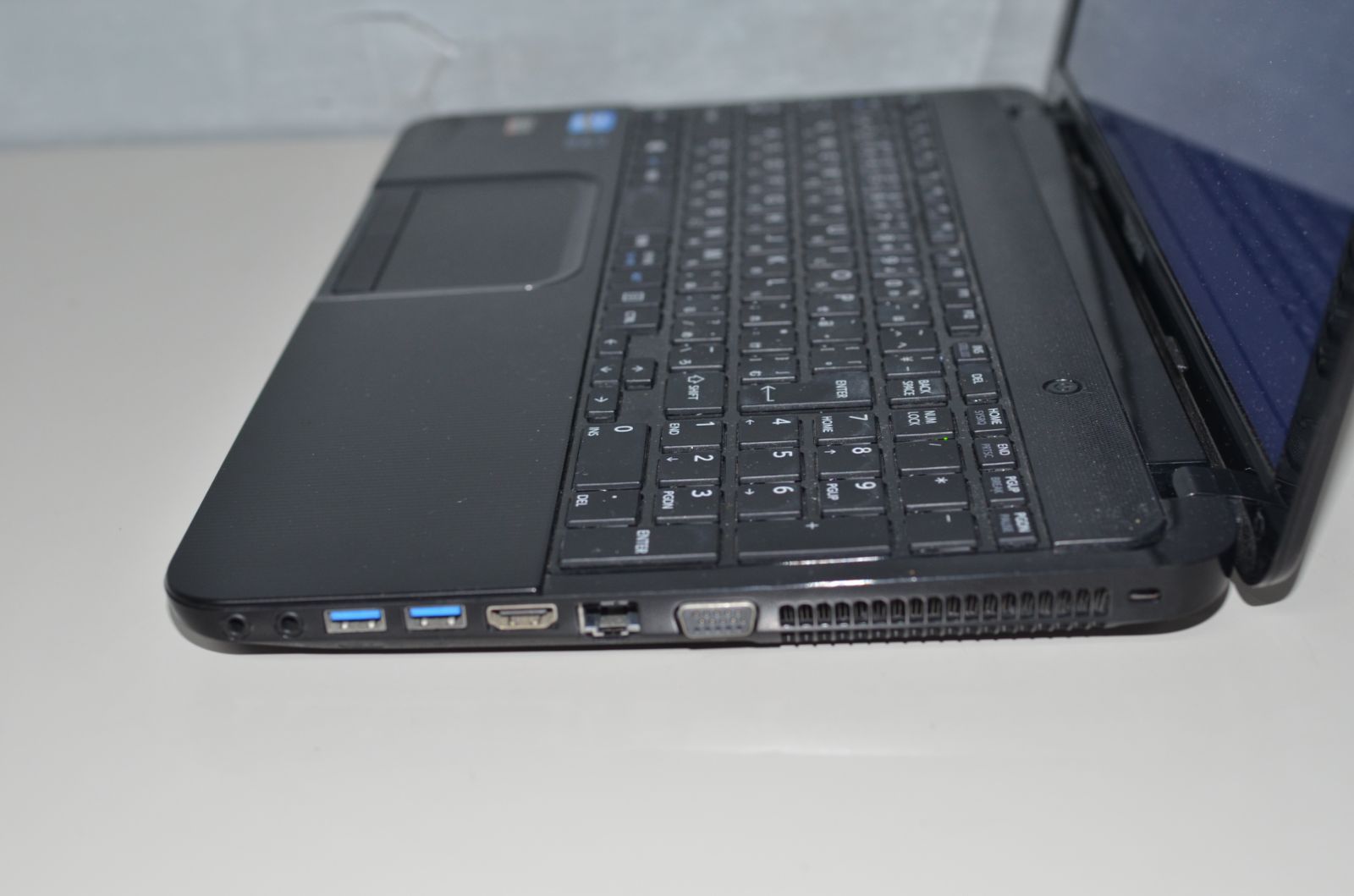 中古良品ノートパソコン Windows11+office 新品爆速SSD512GB 東芝 T552 