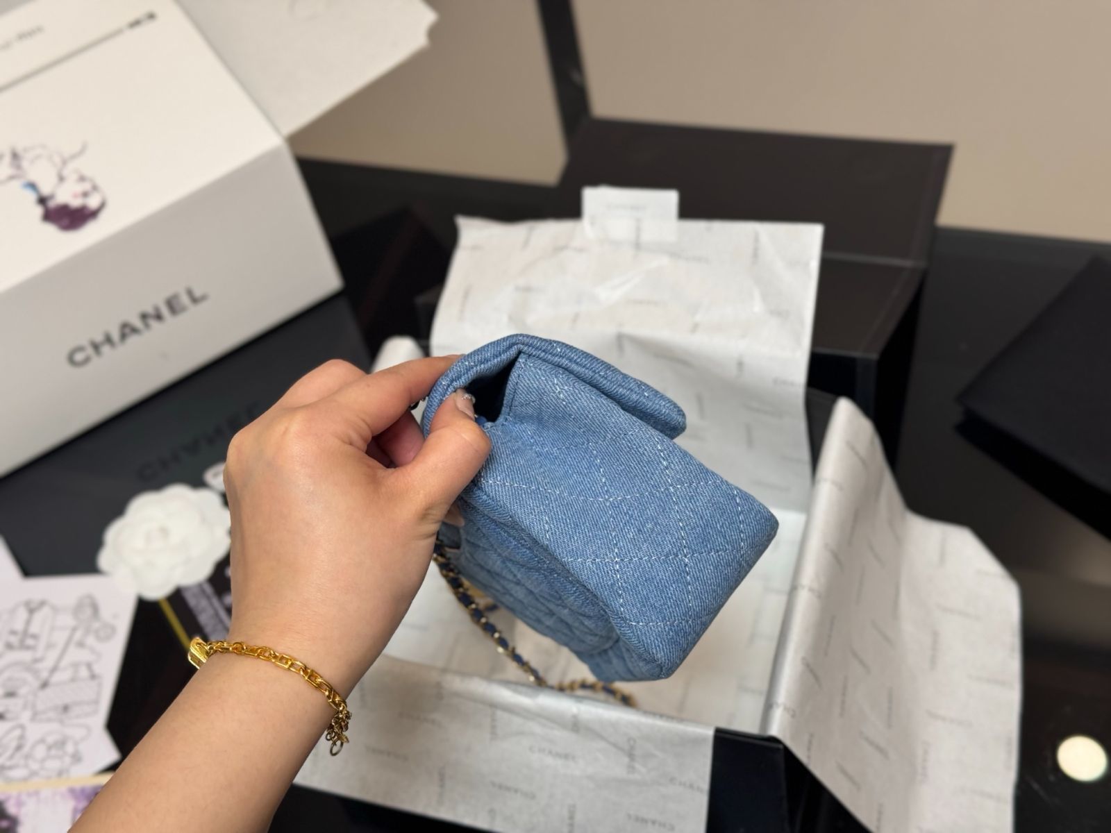 ＊デニム生地がかわいい♪＊【CHANEL】ミニバッグ デニム 今日特価】Chanel シャネル デニム ゴールドボール クォード