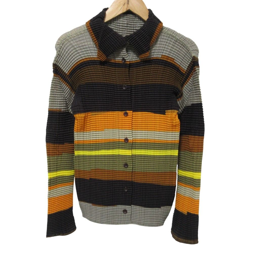 ISSEY MIYAKE イッセイミヤケ シャツ ブラウス ISSEY MIYAKE（シャツ/ブラウス(長袖/七分)）のフリマアイテム一覧