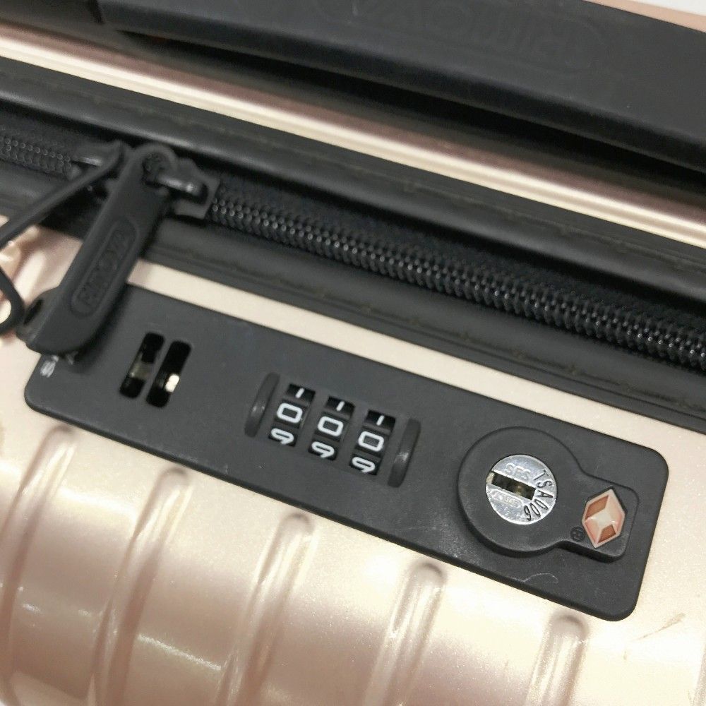 RIMOWA