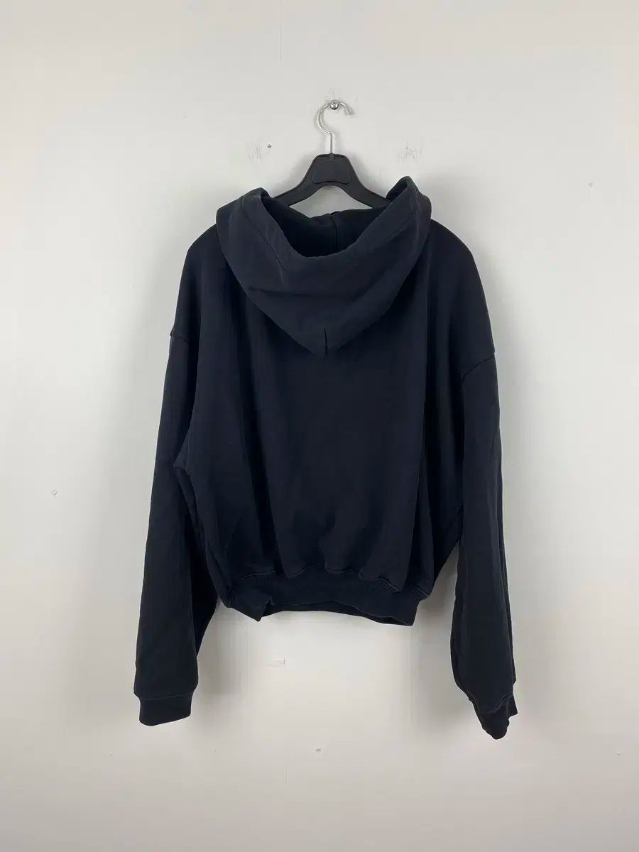 バレンシアガ シティ ロゴ クロップド フーディー Tシャツ S