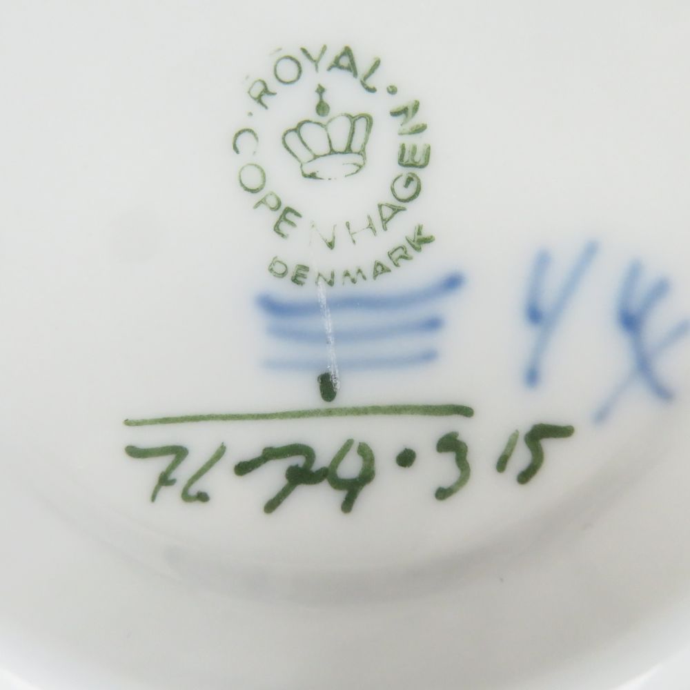 ティーカップ＆ソーサー