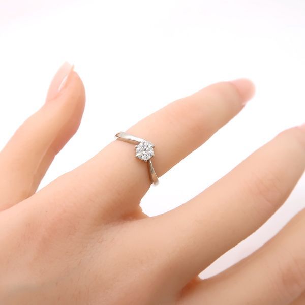 MIKIMOTO ダイヤモンド リング 0.33ct E/VS1/ プラチナ PT950 美 MIKIMOTO ダイヤモンド リング 0.33ct E/VS1/ プラチナ PT950 美