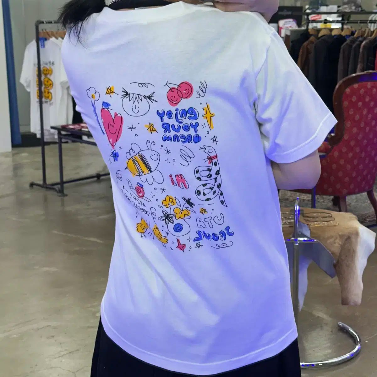UTA いたずら書き ザ ワールド 半袖T 白 M 2XL