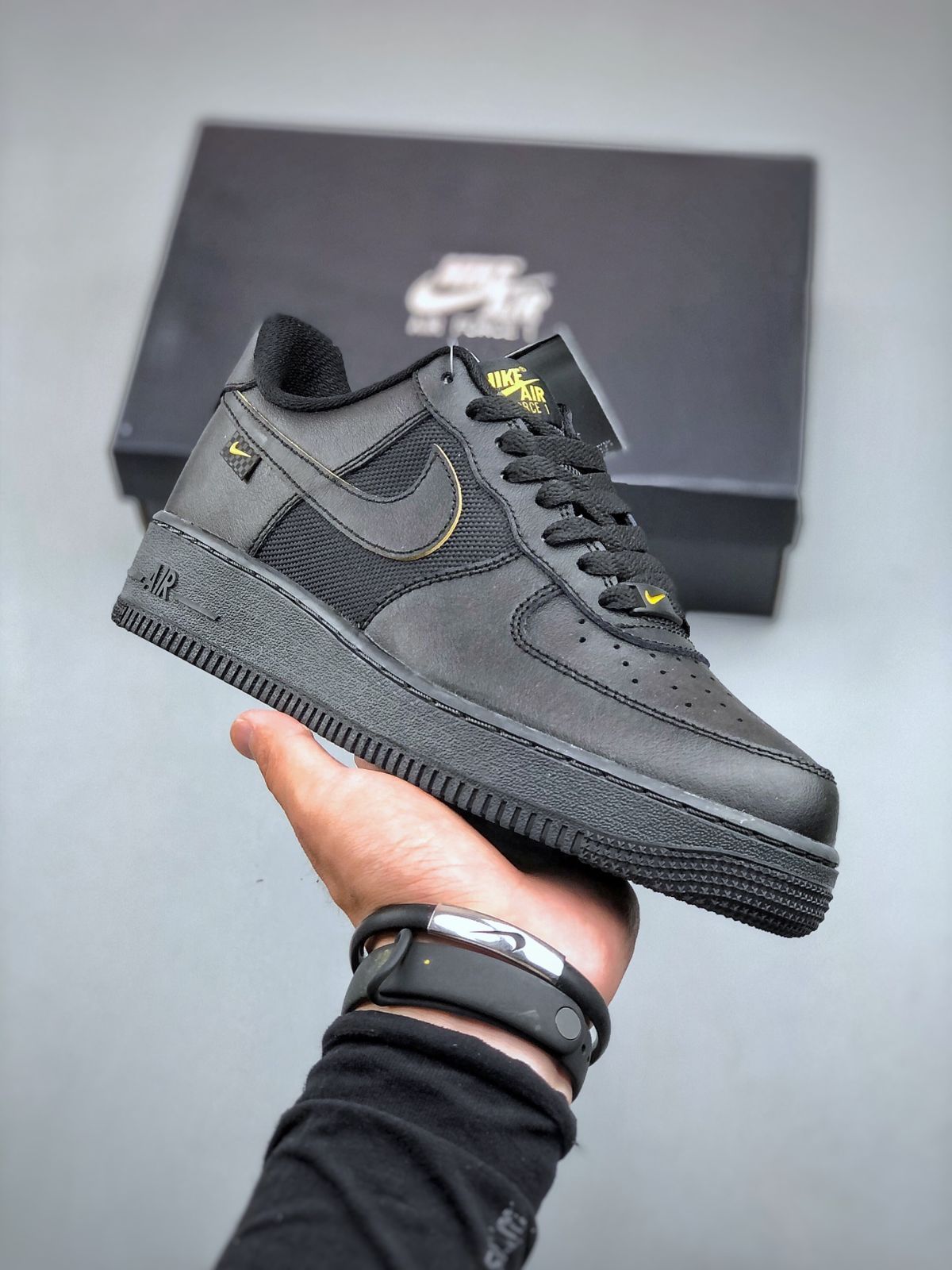 ナイキ スニーカー Nike Air Force 1 Low 男女兼用 並行輸入品