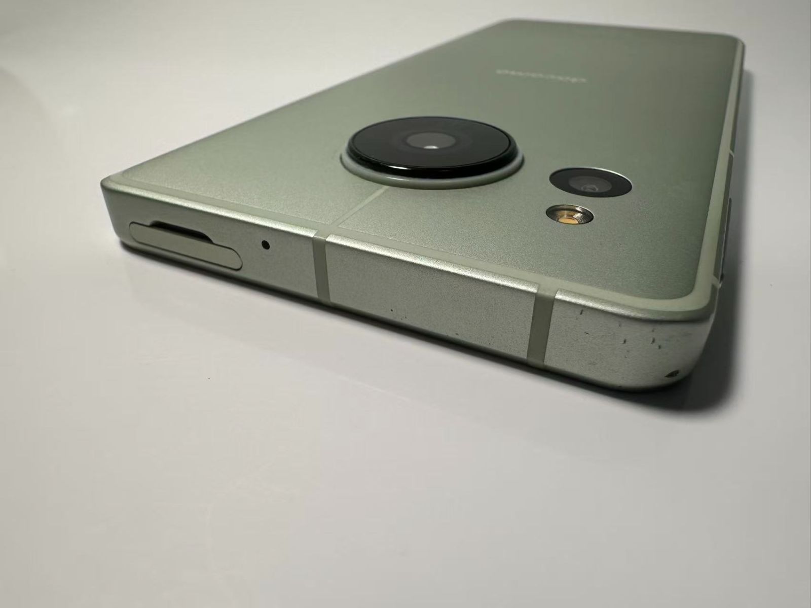 Aquos sense8 sh-54d docomo SIMフリー 緑 - メルカリ