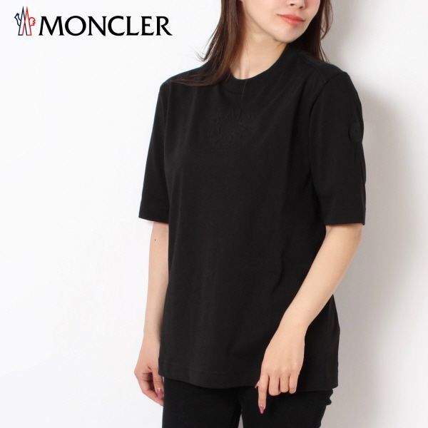 24SS新作 モンクレール MONCLER  レディース エンボス加工ロゴ Tシャツ【ブラック】 8C00002 89A17 999/【2024SS】l-tops