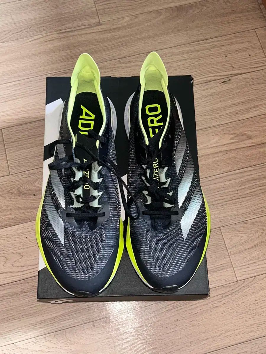 270 アディゼロ ボストン 12