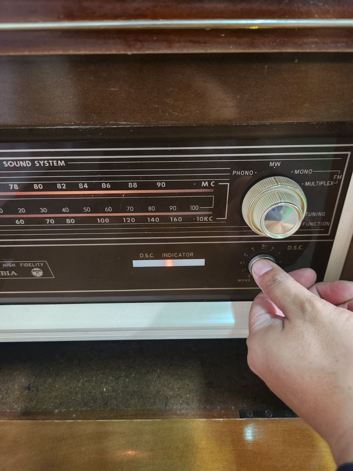 レコードプレーヤー