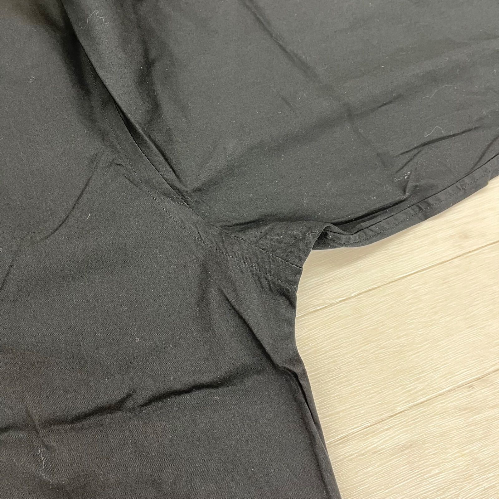 158◎ PRADA シャツ 長袖 マジックテープ ブラック メンズ40/15