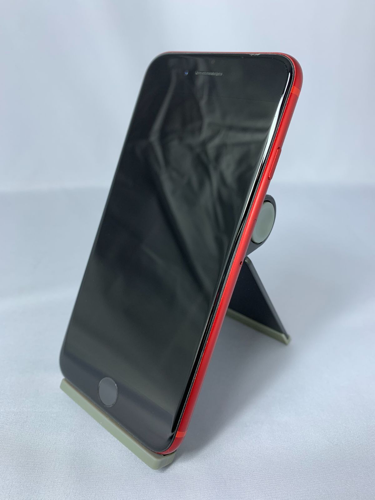 【中古】iPhone 8 64GB simロック解除済