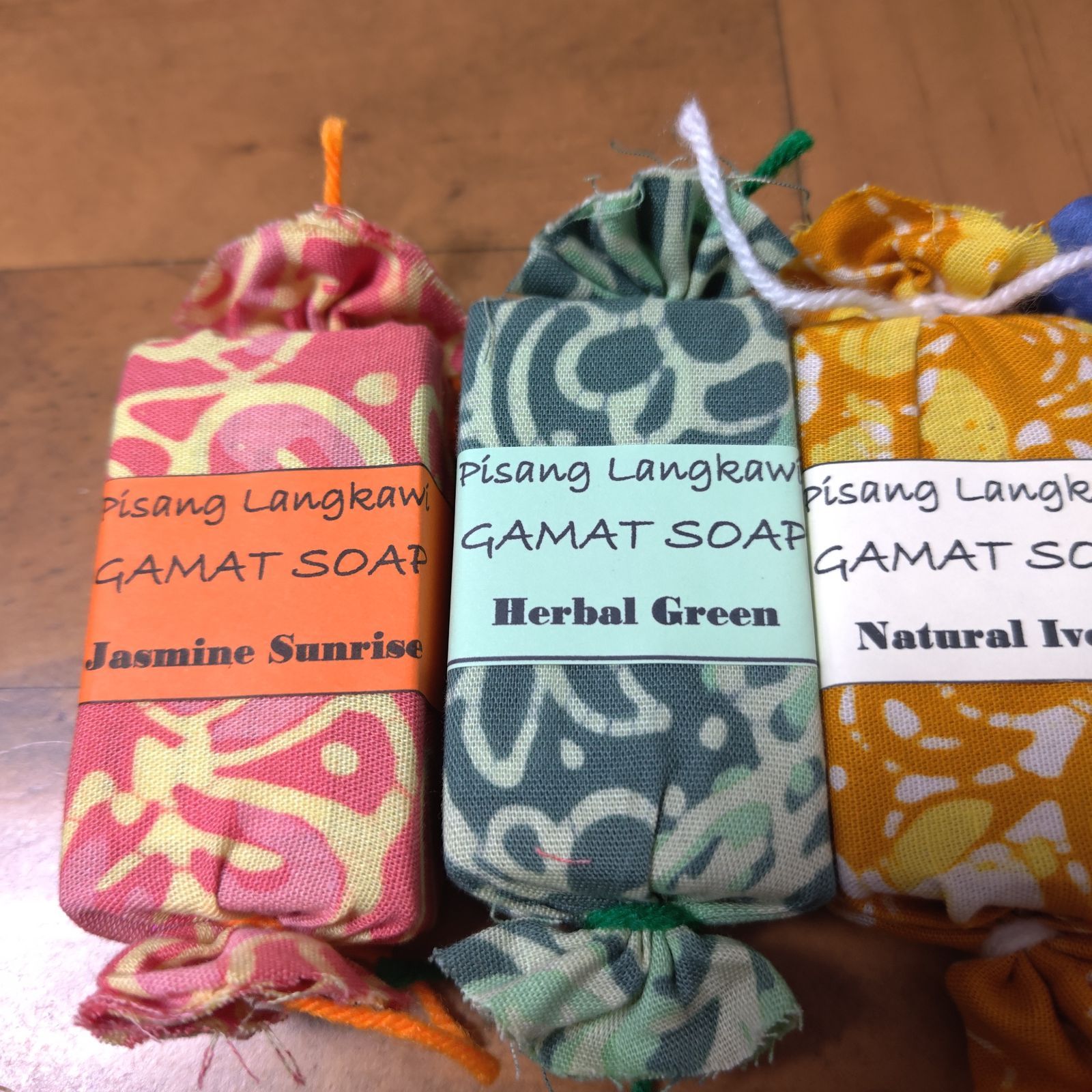 マレーシア産 なまこ石鹸【ピサンランカウイ】5種 ややこしい