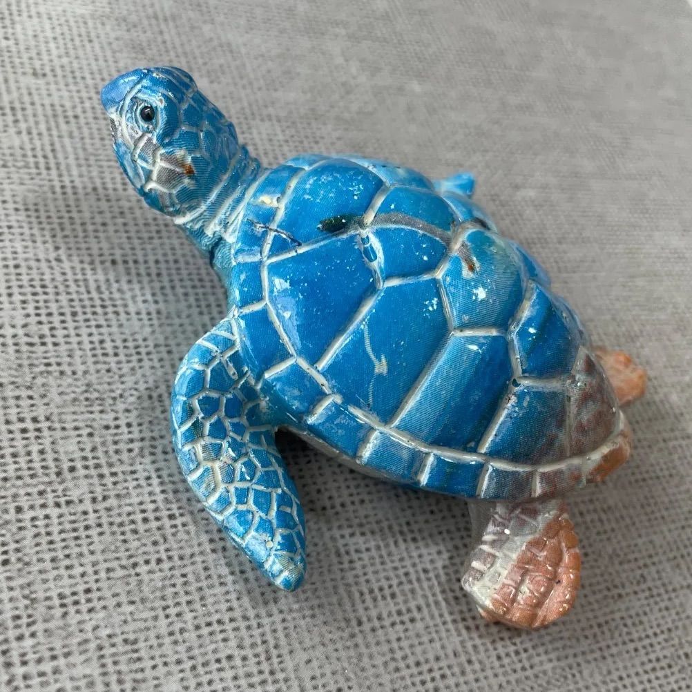 2-ハワイより ホヌ 亀カメ レジン 小物置物 Amazon.co.jp