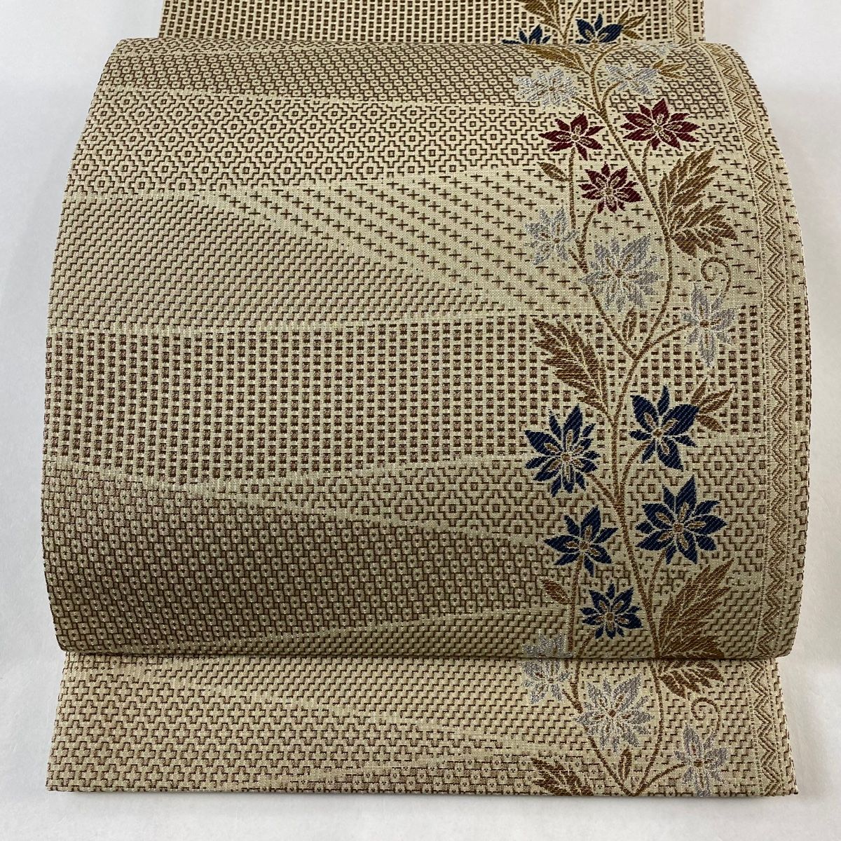 袋帯 名品 刺し子織 近東唐草献上 金銀糸 薄茶色 六通 正絹