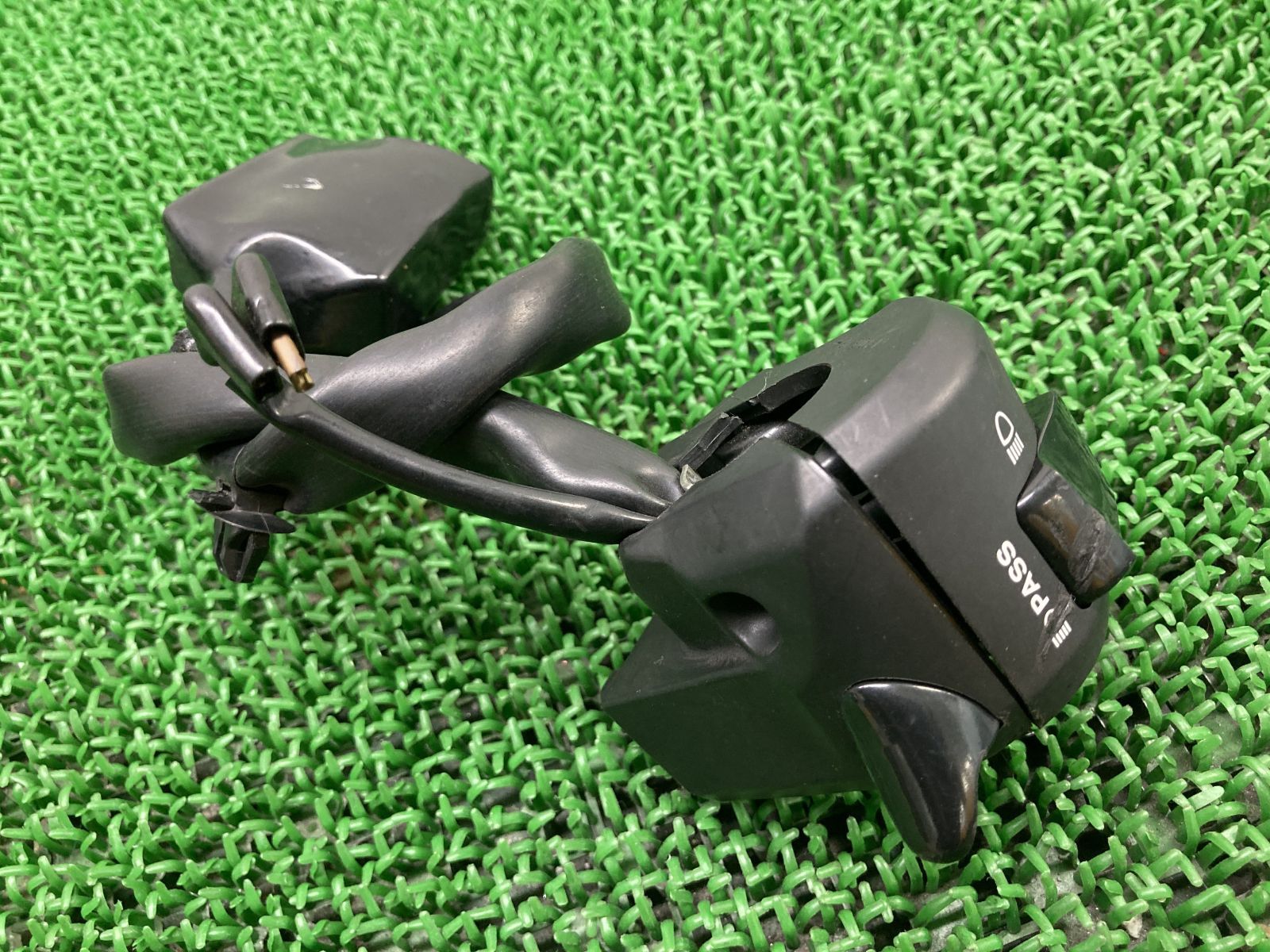 CBR400R ハンドルスイッチ 左 ホンダ 純正 中古 バイク 部品