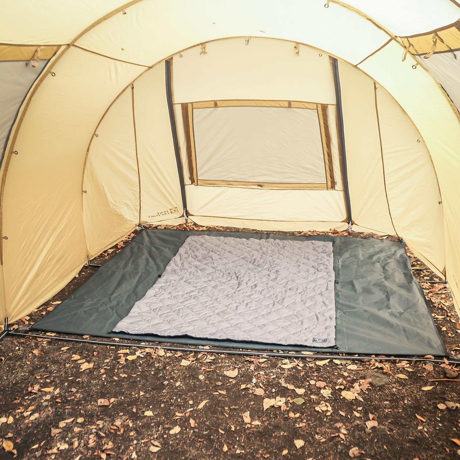 テントファクトリー フォーシーズントンネル2ルームテントL 人気商品