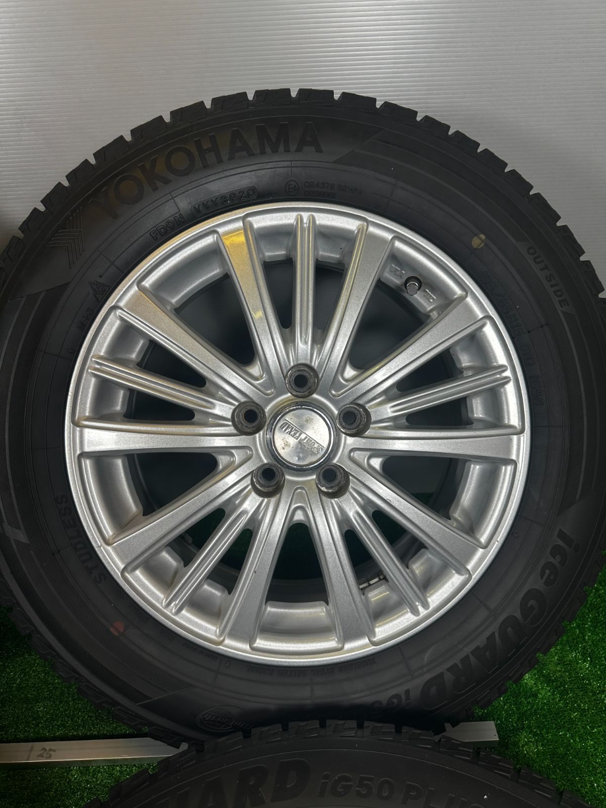 送料無料15x6J +45 5穴 PCD100 195/65R15 ヨコハマ IG50+ 4本 送料無料15x6J +45 5穴 PCD100 195/65R15 ヨコハマ IG50+ 4本