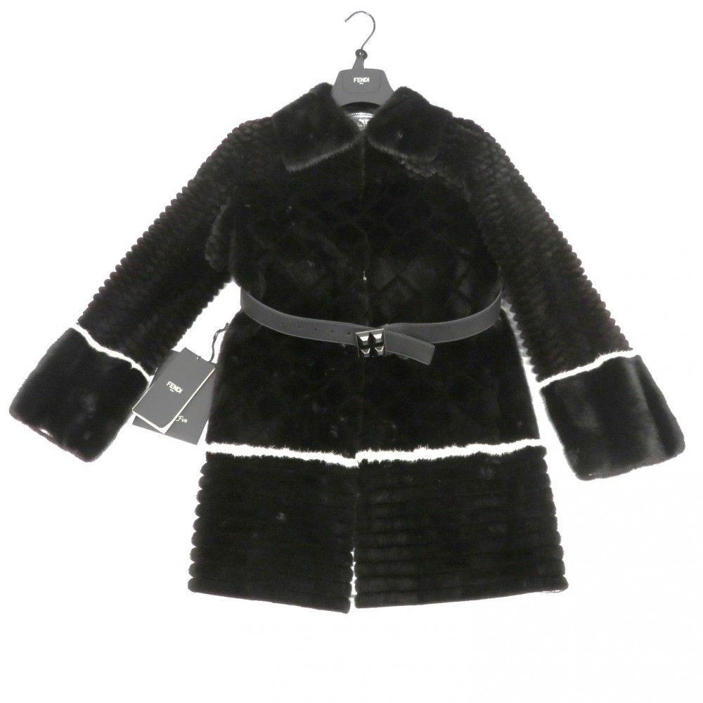 美品！フェンディ ミンク付きジャケット　黒 FENDI フェンディ ミンク ファーコート メタリックレザー 裏地 42
