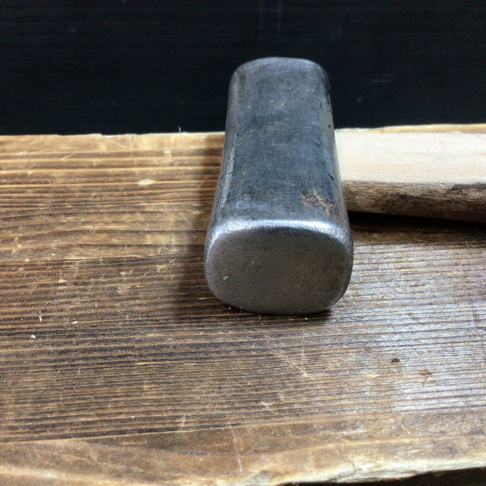 長谷川幸三郎 四角 玄翁 玄能 約320g 柄重量込み【東大和店 長谷川幸三郎 四角 玄翁 玄能 約320g 柄重量込み【東大和店