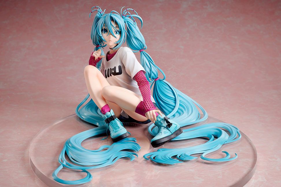 初音ミク×米山舞 The Latest Street Style ’Cute’ 初音ミク×米山舞 The Latest Street Style Cute - メルカリ