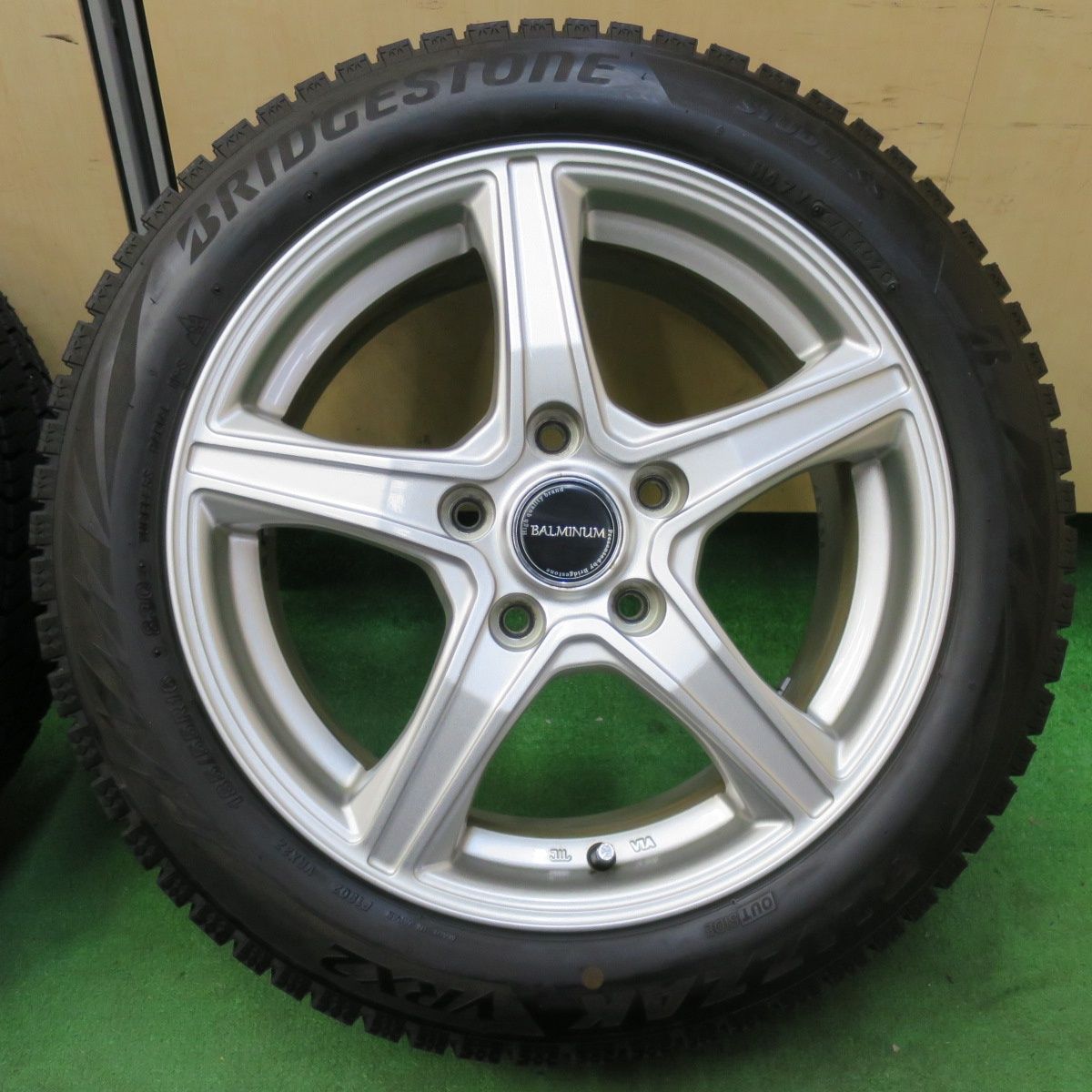 ②【送料無料・バリ溝】185/60R16 ブリヂストン ブリザック VRX2 バリ溝 ブリヂストン ブリザックVRX2 185/55R16 ホイールセット 4本 売切!!