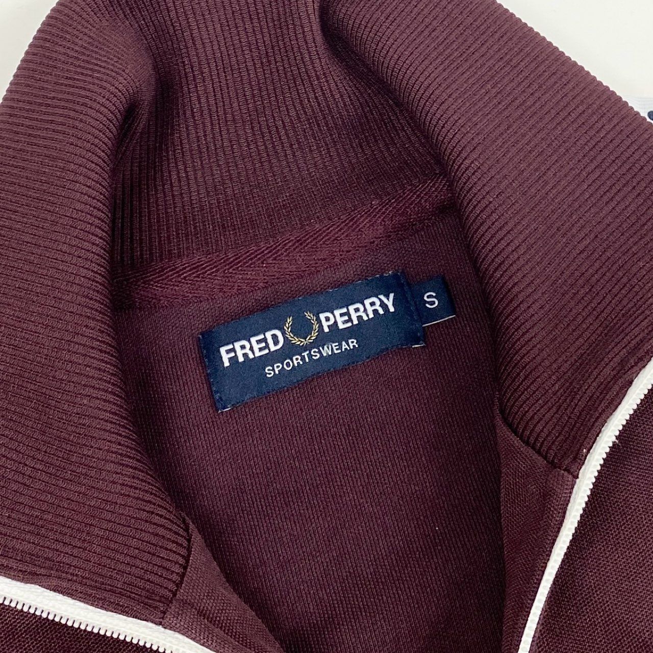 68g24 フレッドペリー サイドライン トラックジャケット ジャージ S 68g24 FRED PERRY フレッドペリー サイドライン トラック
