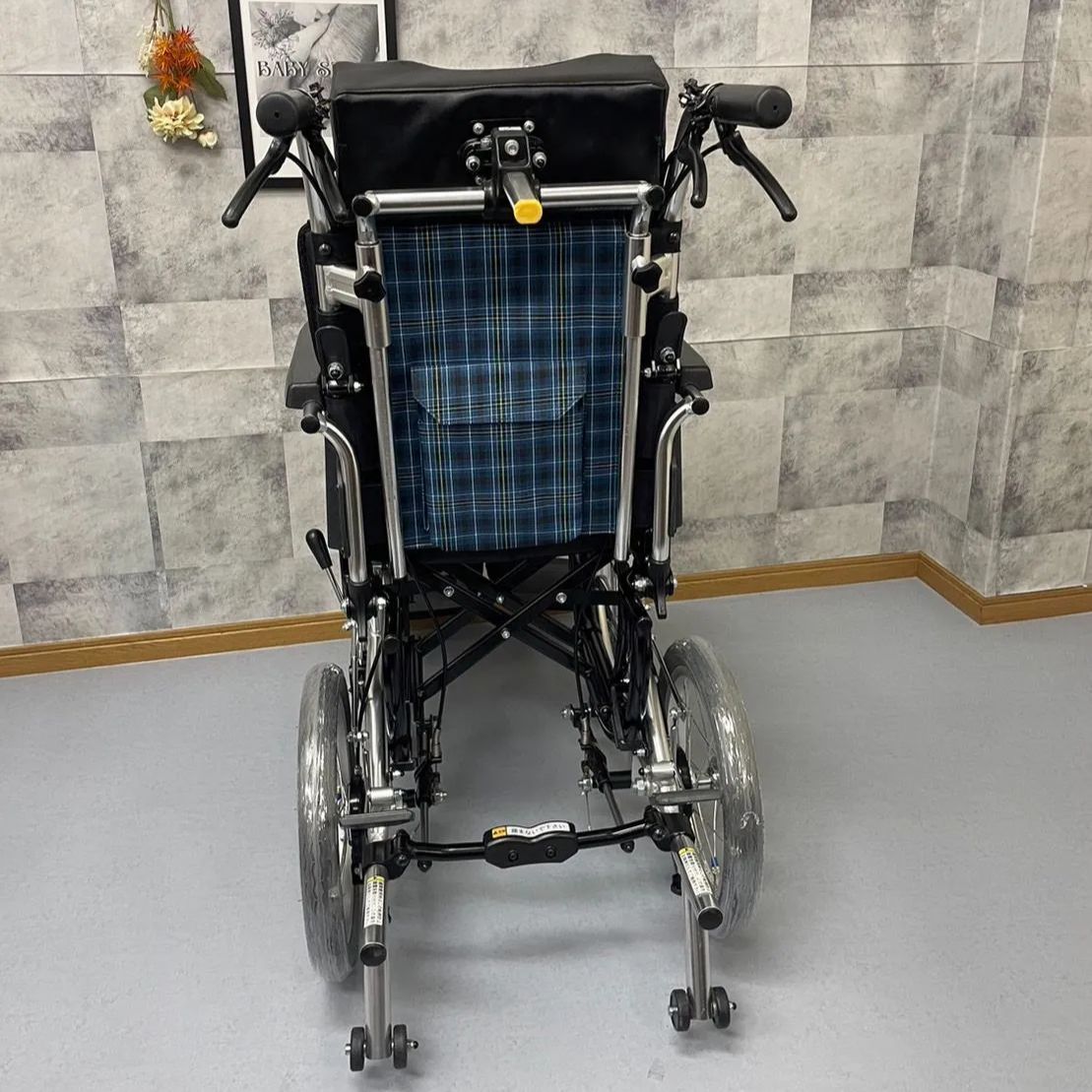 SKT-7 MIKI ミキ 介助型 ティルト 多機能 車椅子 コンパクト ミキ