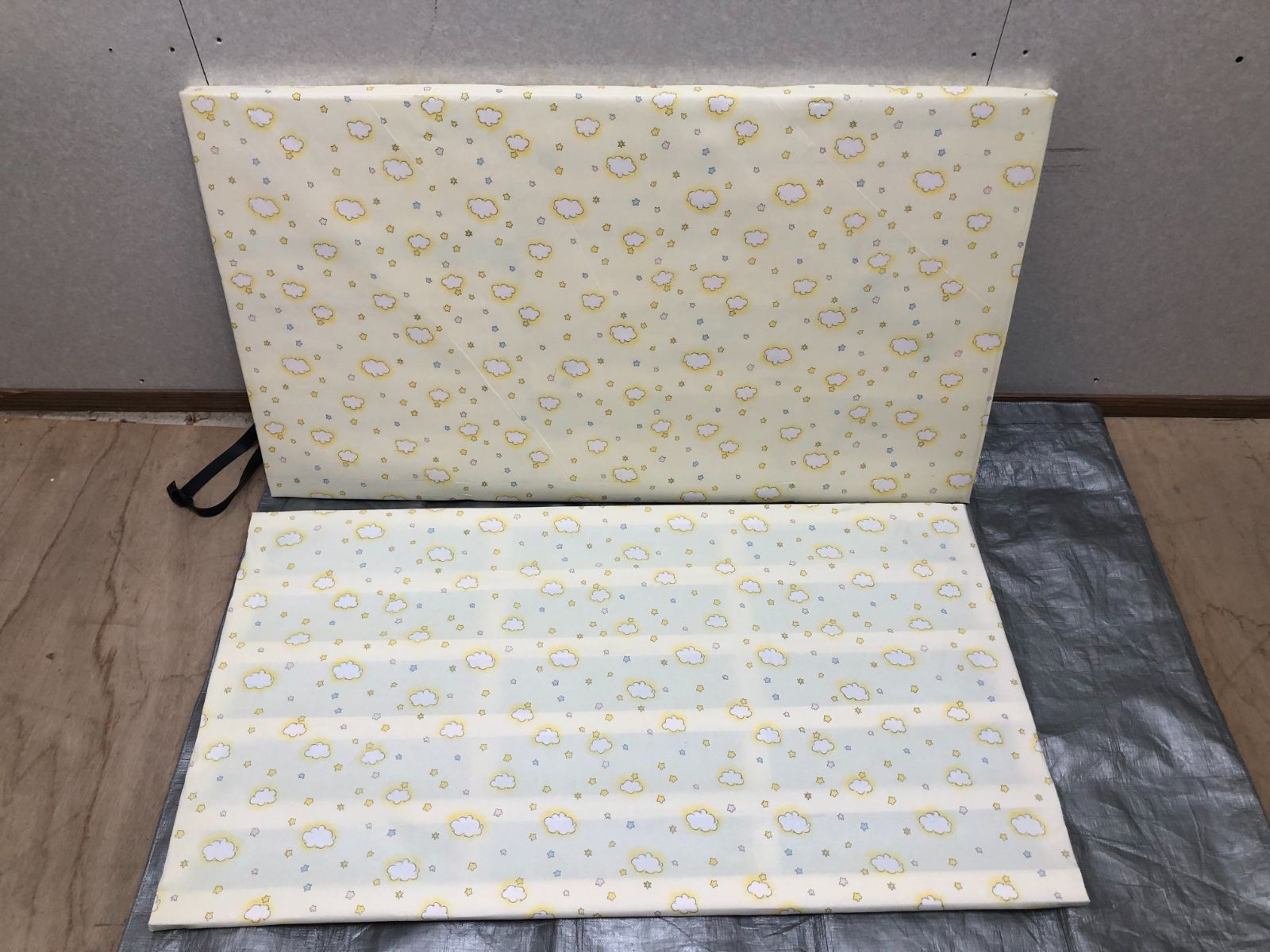 新品未使用品Averil ベビーベッド 添い寝ベッド　キャスタ―付き 73028 Amazon.co.jp: Averil ベビーベッド 添い寝ベッド 天然木製 105×60