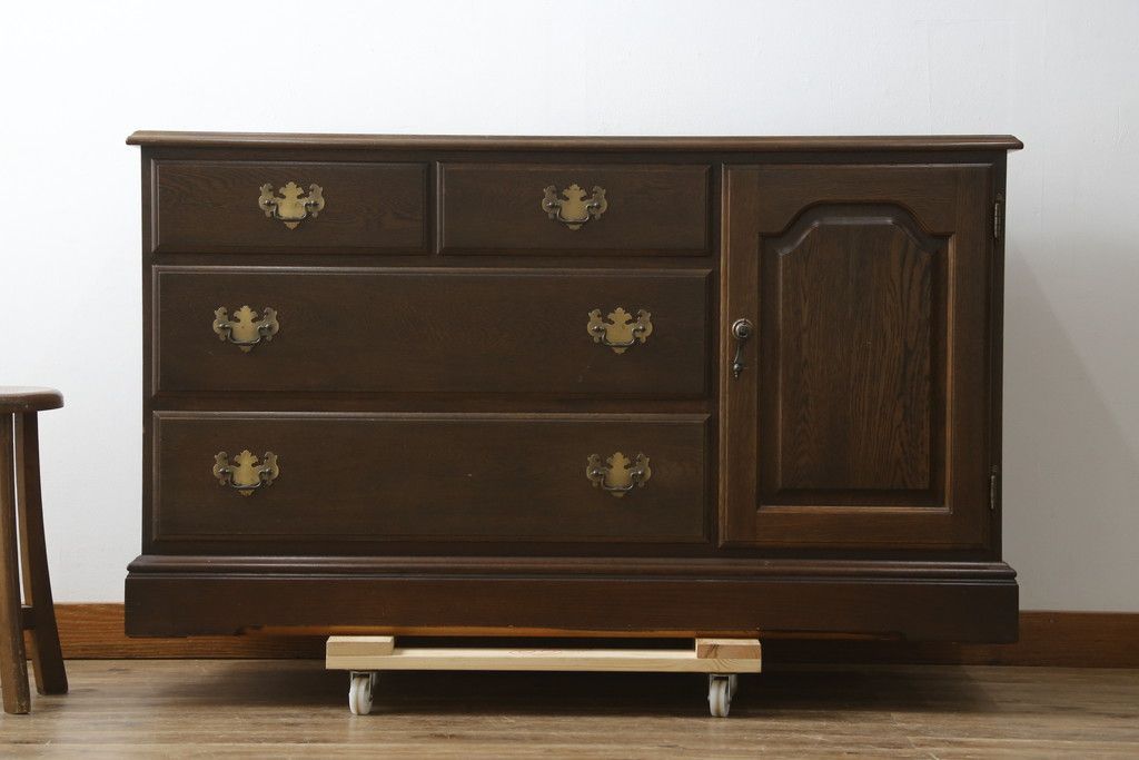 横浜ダニエル/Daniel クラシック家具 サイドチェスト Daniel（ダニエル）】横浜クラシック家具といえばダニエルの