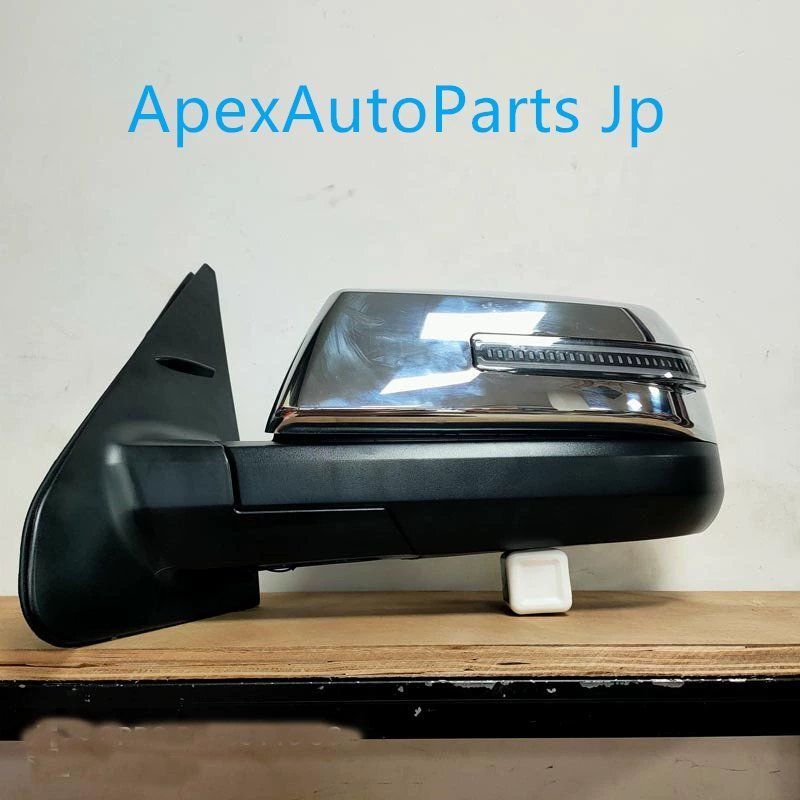 ドアミラーケース