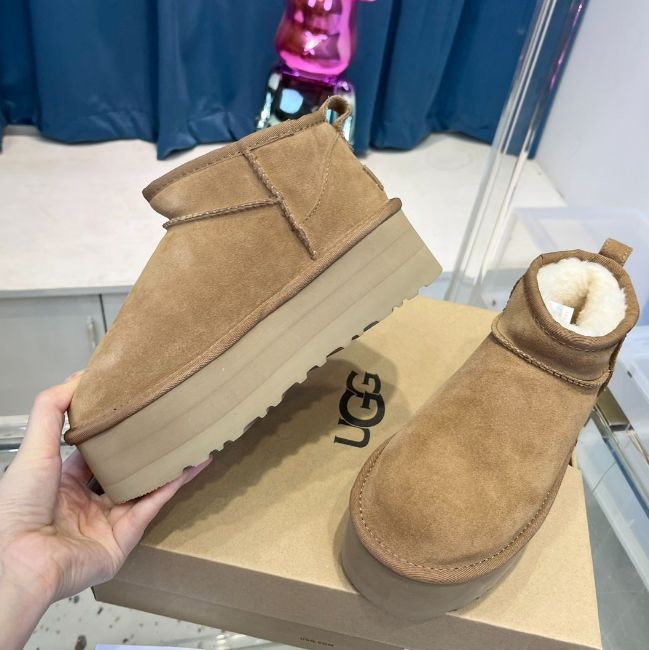 アグ 厚底ブーツ ウルトラミニ ugg 24cm 38 24cm ショート - メルカリ