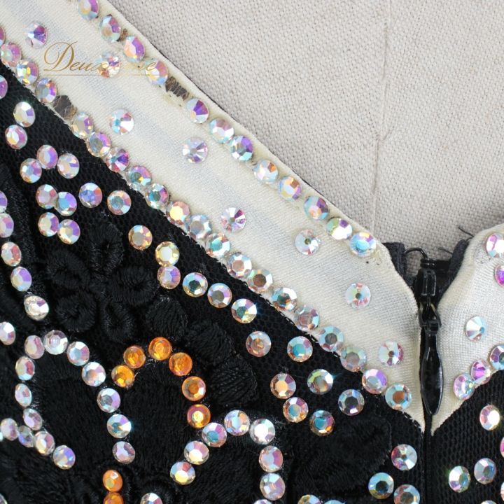 ブラック系 透け素材