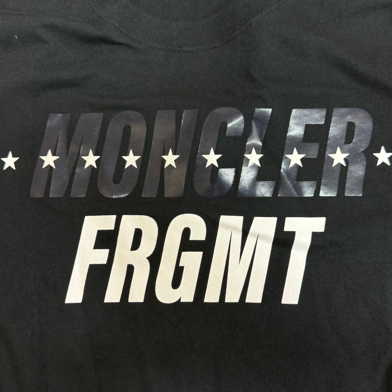 【美品】モンクレール FRAGMENT Tシャツ 国内正規品 と 国内正規 MONCLER × Fragment 22SS Cotton T-Shirt コットンT