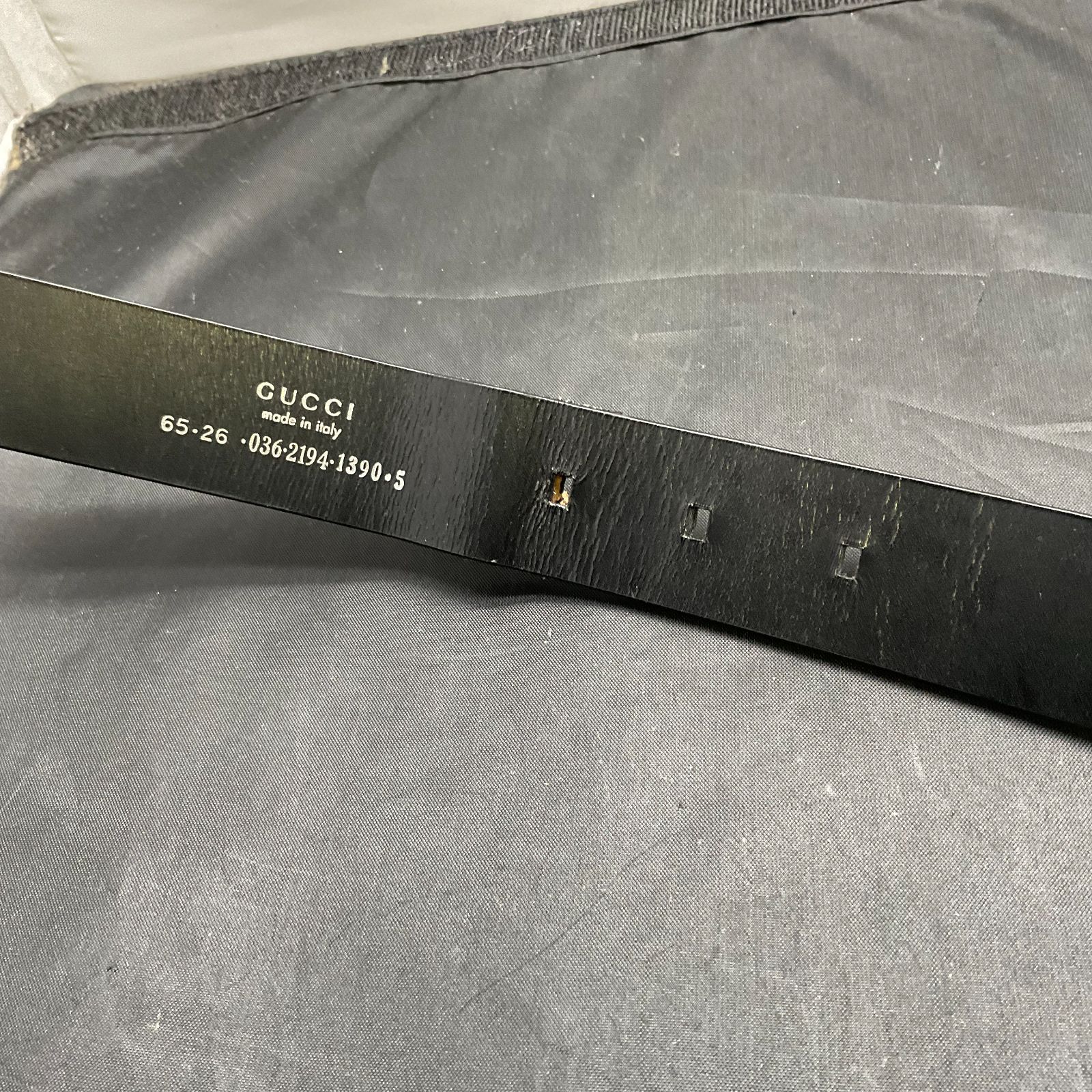 B25032555