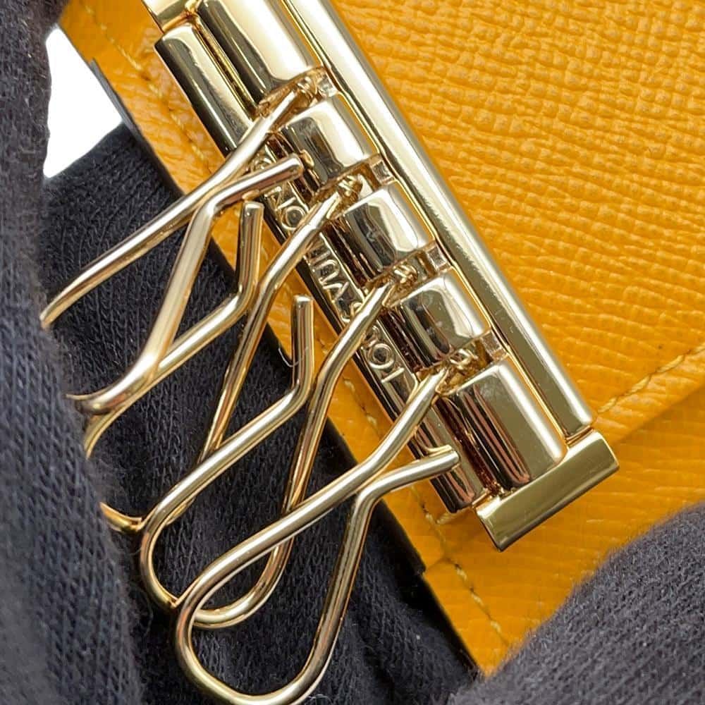 LOEWE 新品　スエードキーケース 6連　レディース LOEWE 新品 スエードキーケース 6連 レディース ロエベ(LOEWE