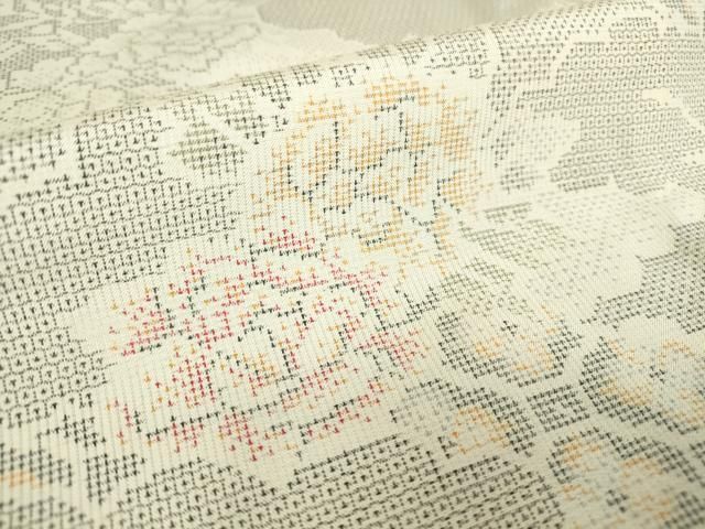 平和屋着物▽本場大島紬 白大島 単衣 雲取り花文 120亀甲 正絹 逸品