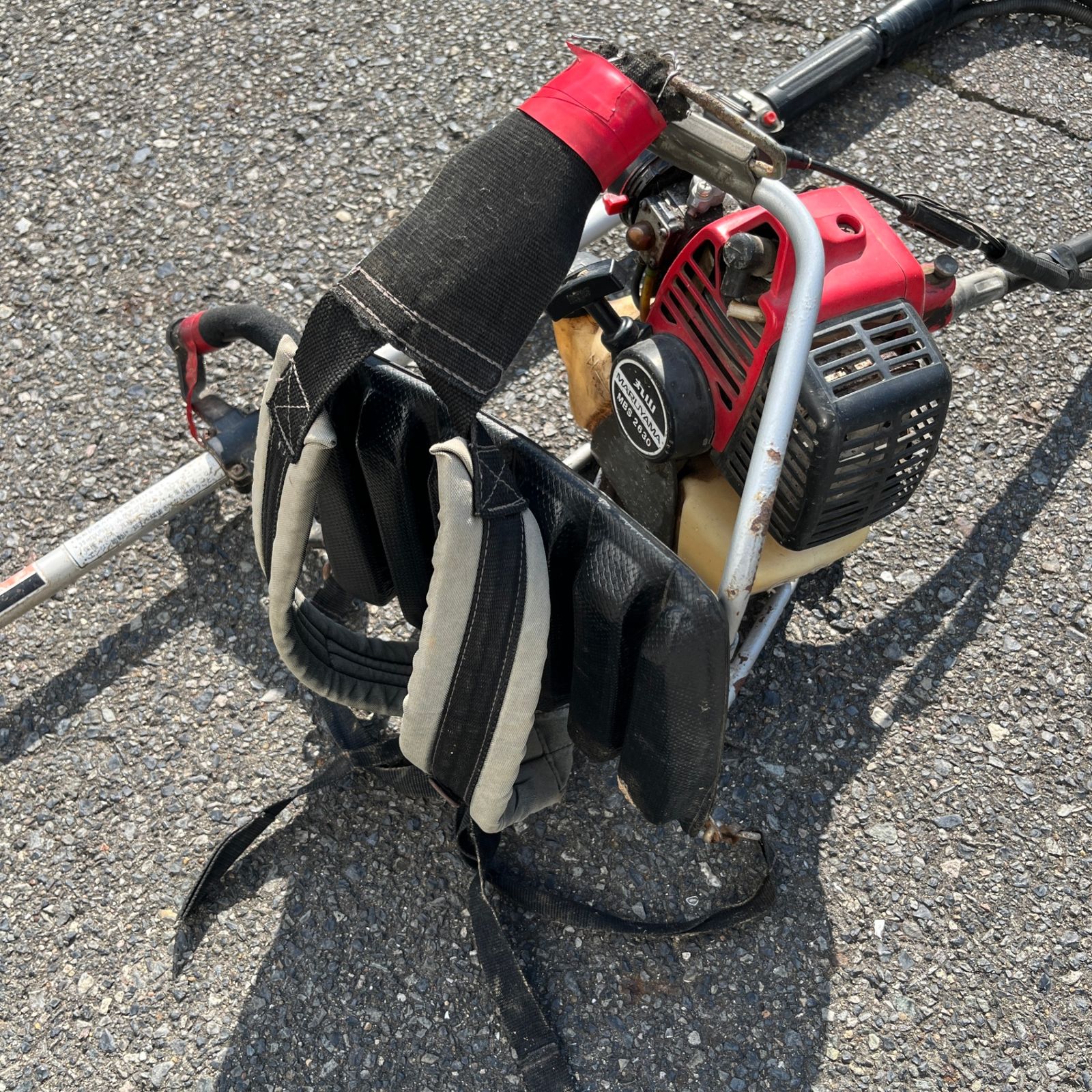 店頭引取限定丸山 背負い式草刈機 刈払機 MBS2630 エンジン 動作確認  