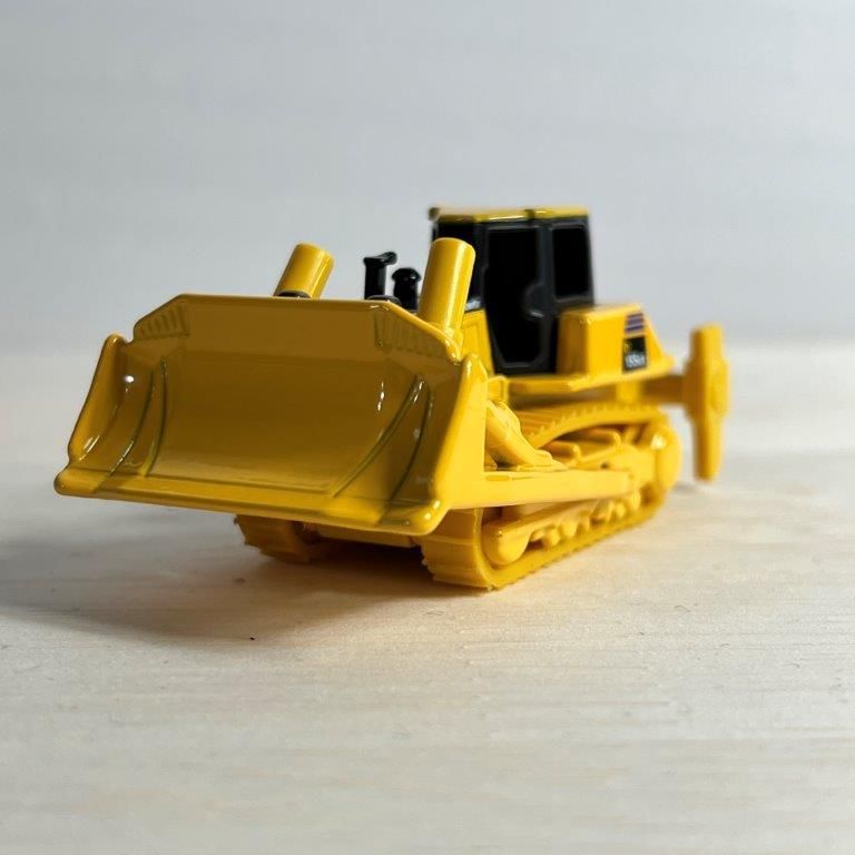 トミカ ミニカー No.56 コマツ ブルドーザ D155AX-6 箱 トミカシリーズ タカラトミー