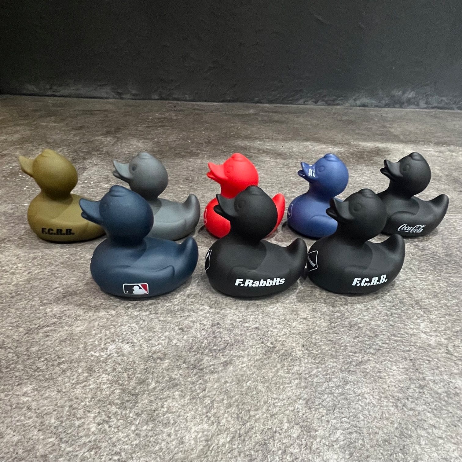 8体セット F.C.Real Bristol ラバー ダック アヒル ブリストル 55769A