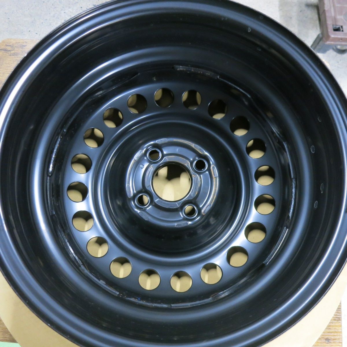 新車外し　ホンダGR6 フィット純正スチールホイール4本セット 15インチ 送料無料] 新車外し☆ホンダ GK フィット 純正 スチール ホイール 15