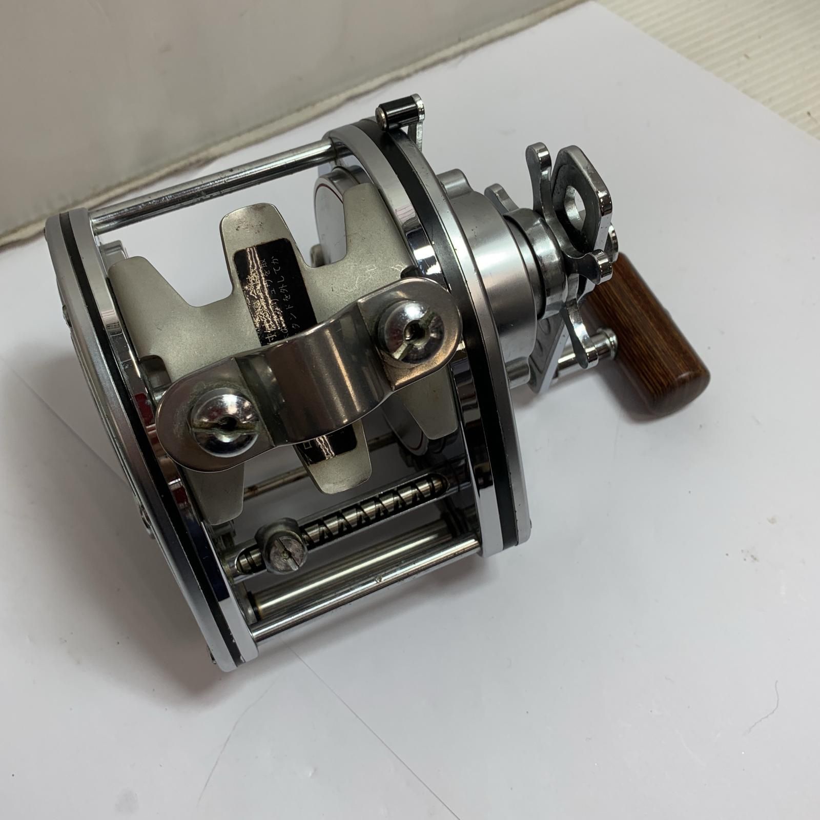 DAIWA ダイワ スーパーダイナミックSS500 キズ・サビ有 両軸