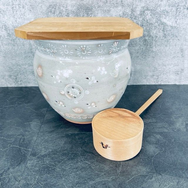 茶道具 水屋瓶 雲鶴 大 杉割蓋 柄杓付 宝寿 みずやがめ 約φ26×23cm | 600079