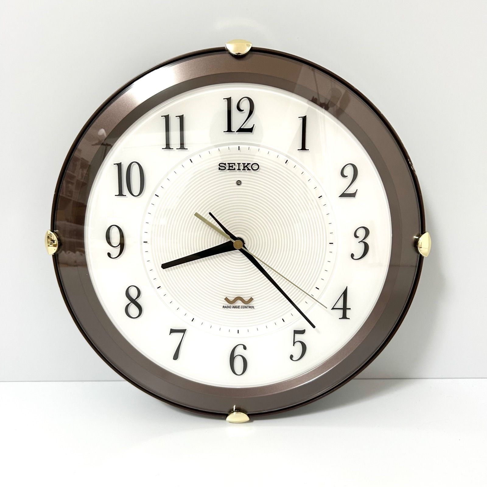 Seiko シンプル 数字 時計 Seiko emblem Clock Seiko 掛け時計 特別な