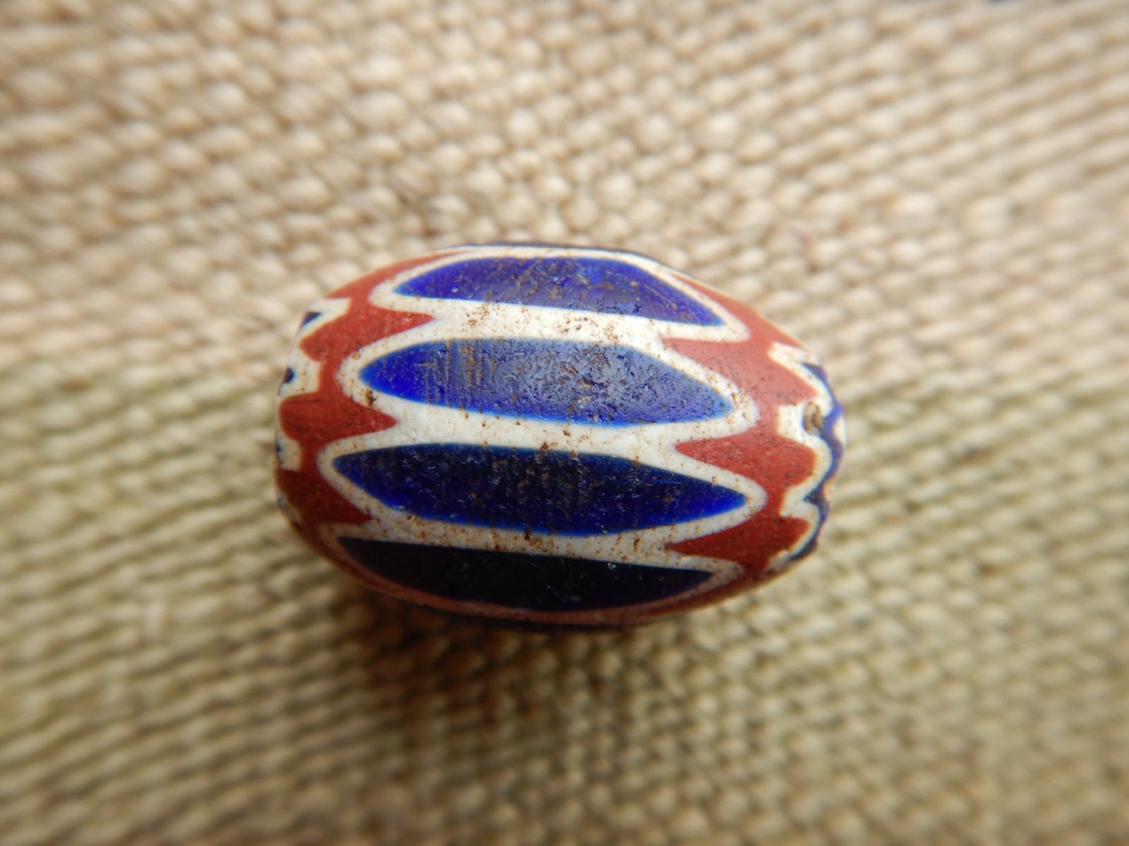 シェブロン玉 NO.27 2.8×2cm 25gトンボ玉 アフリカ交易玉 Chevron