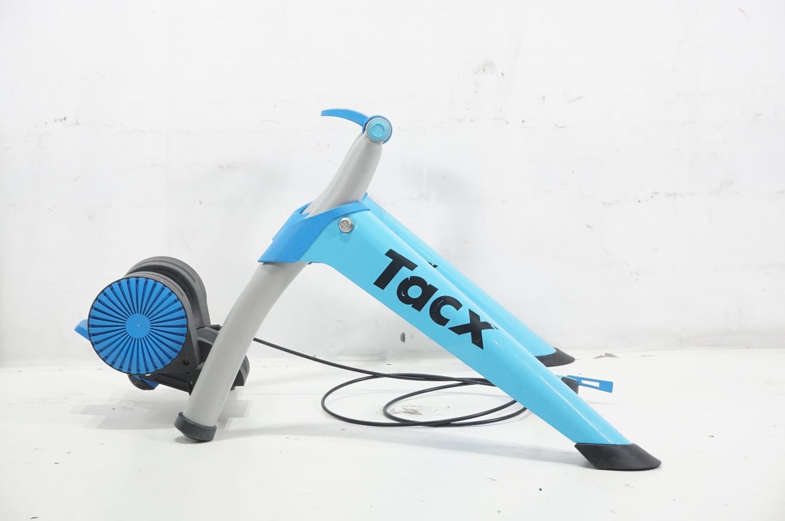 『美品』Tacx サイクルトレーナー　ローラー台 BOOSTER バイク Tacx Boost | LT Shop
