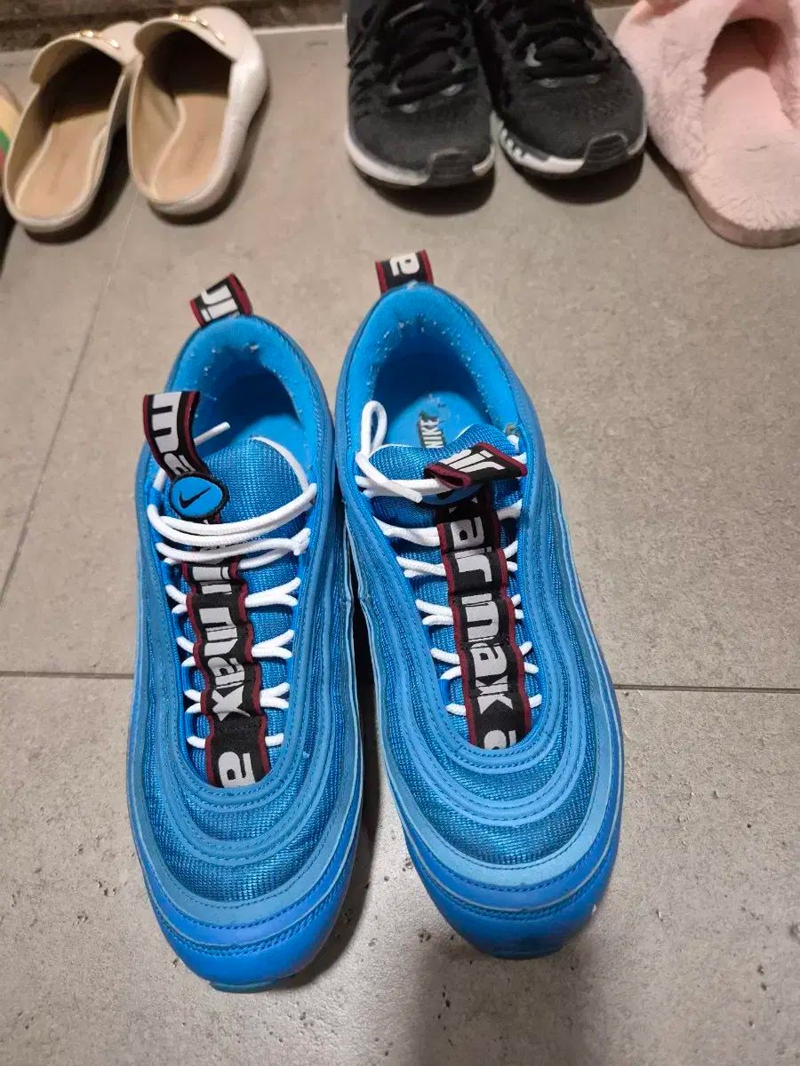 NIKE ナイキ エアマックス 275
