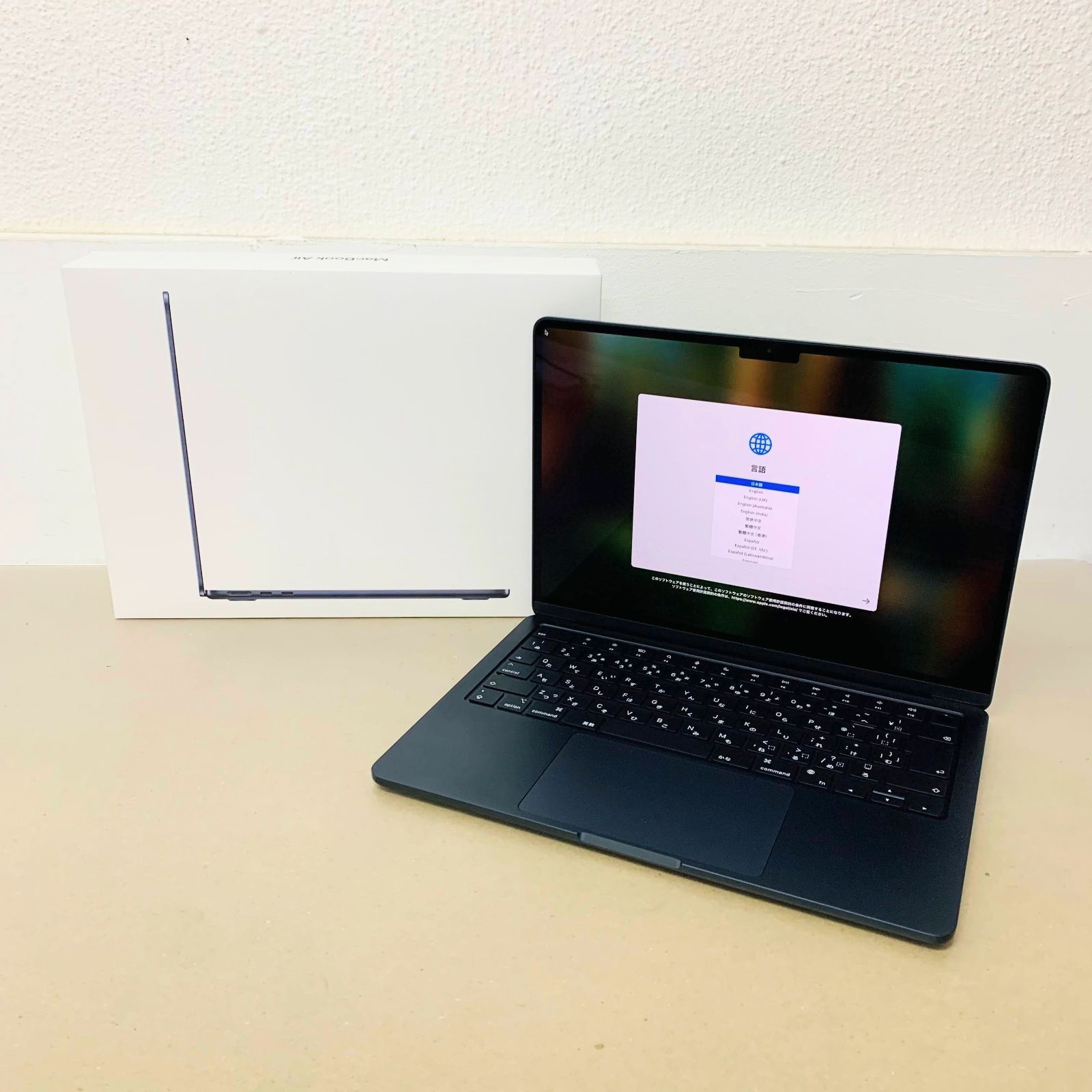 【美品】M2 MacBook Air 13インチ16GB バッテリ99% 初期化済み 未使用に近い 美品 Apple MacBook Air M2 13インチ