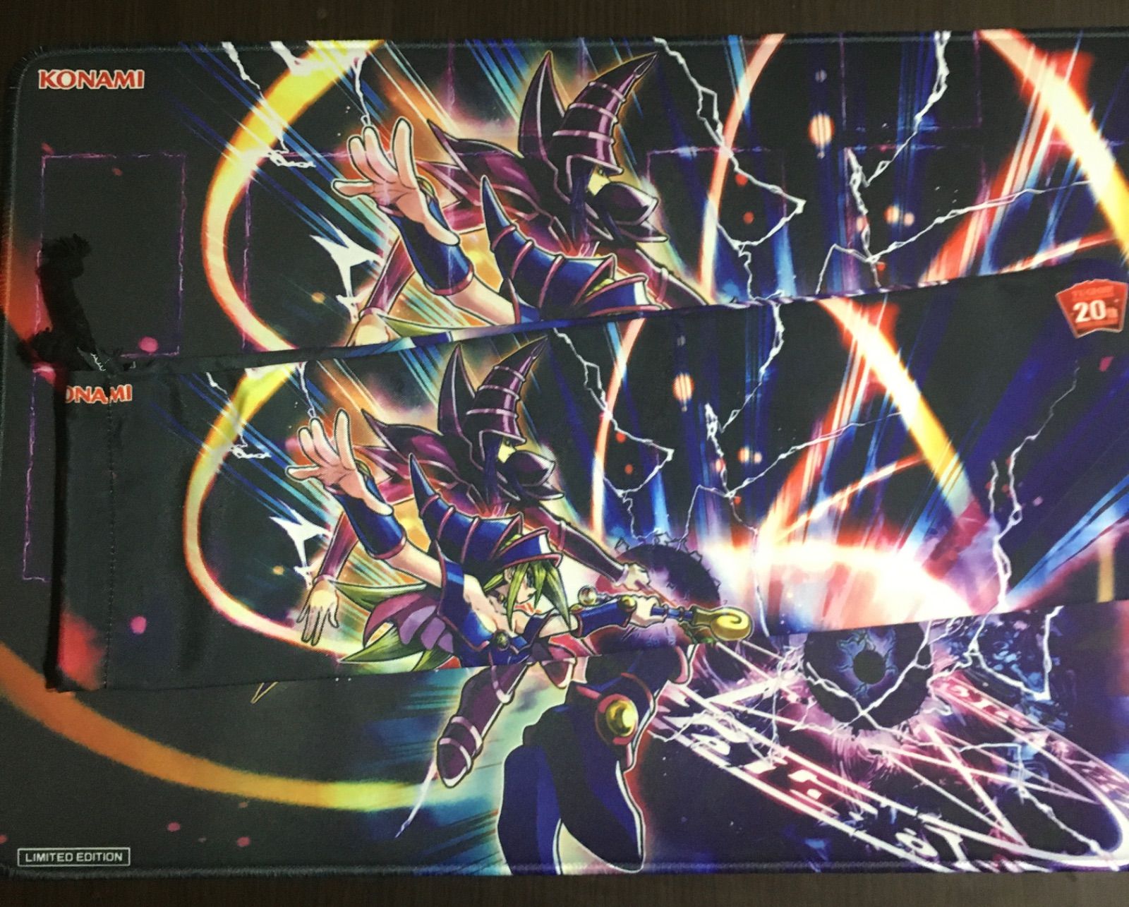 遊戯王 黒・爆・裂・破・魔・導 スモールラバープレイマット ブラック 