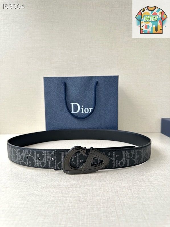 dior ロゴバックル 早い者勝ち Dior Vintage トロッター柄ロゴバックルベルト（紺） - メルカリ