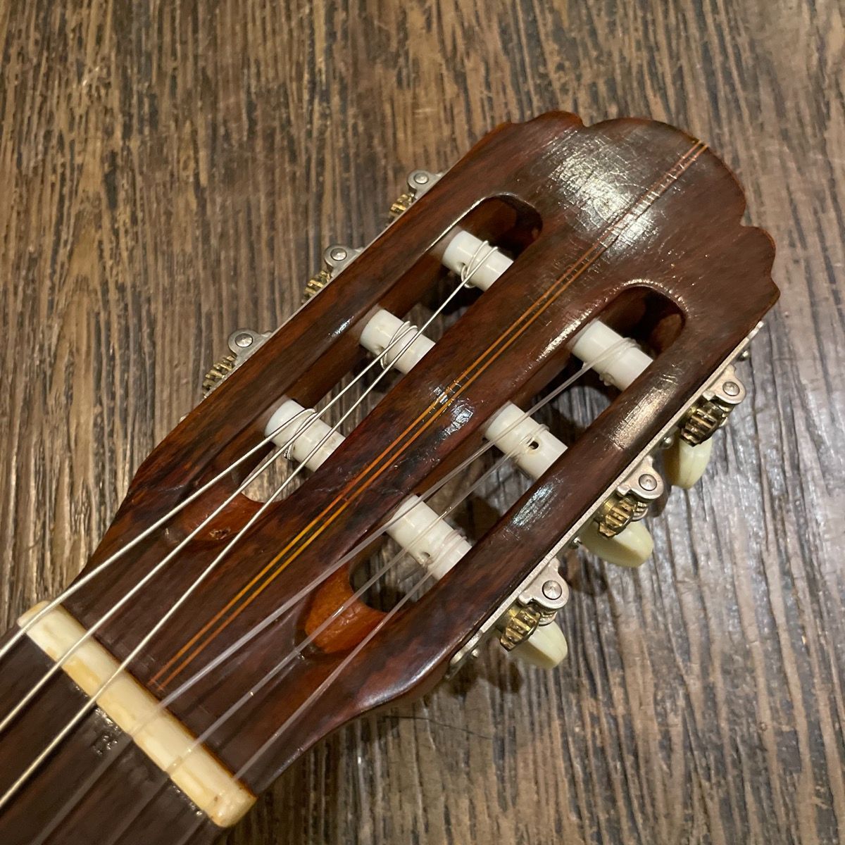 宴 手工品 日本製 Classical Guitar クラシックギター